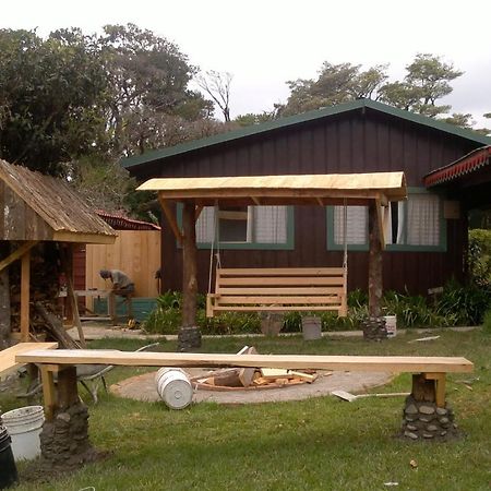 Hostel Villa Verde Monteverde Buitenkant foto