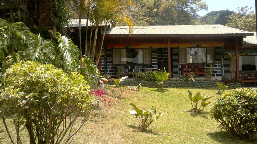 Hostel Villa Verde Monteverde Buitenkant foto