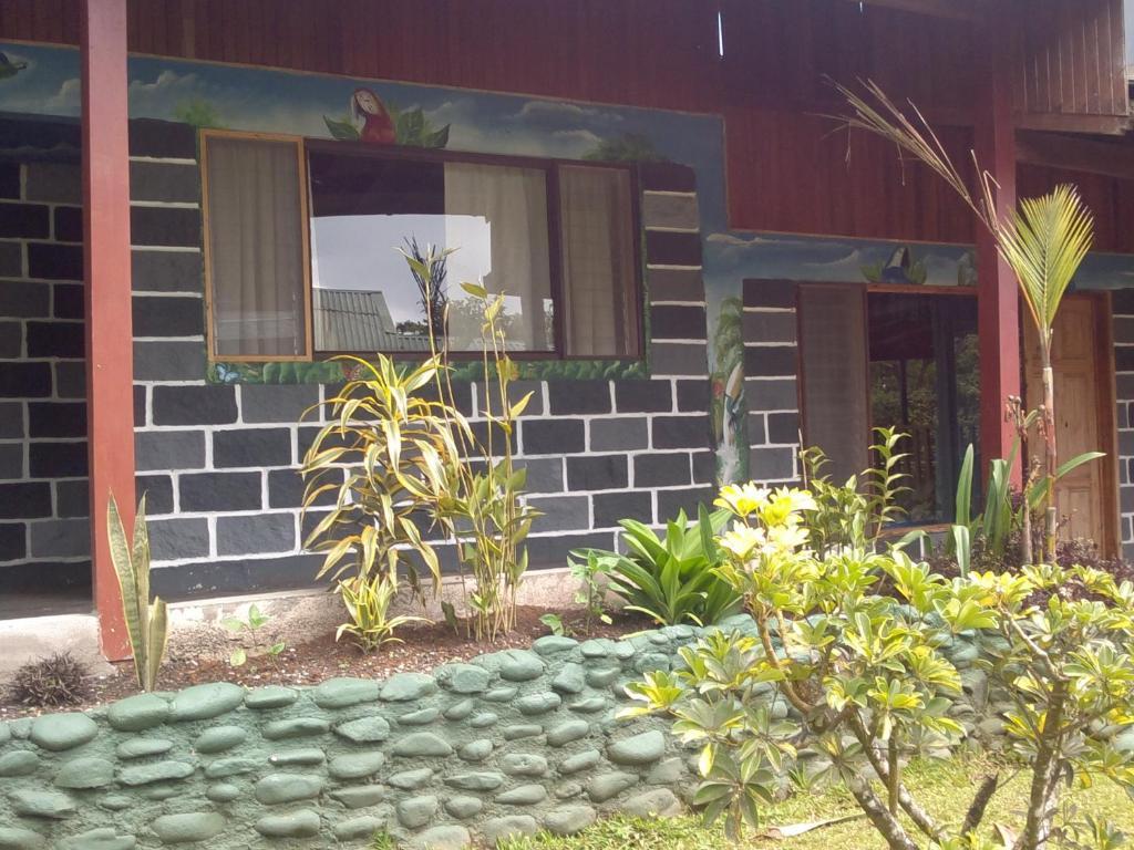 Hostel Villa Verde Monteverde Buitenkant foto