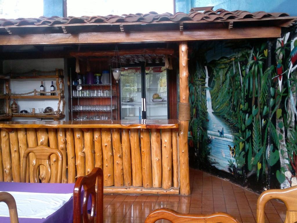Hostel Villa Verde Monteverde Buitenkant foto