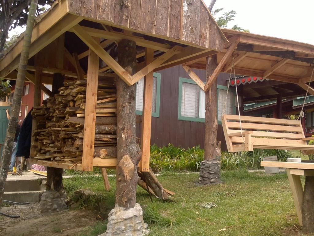 Hostel Villa Verde Monteverde Buitenkant foto