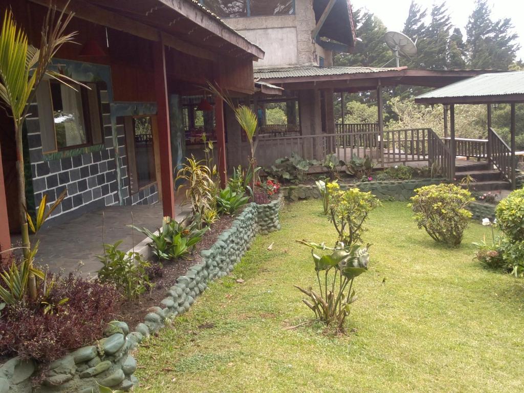 Hostel Villa Verde Monteverde Buitenkant foto