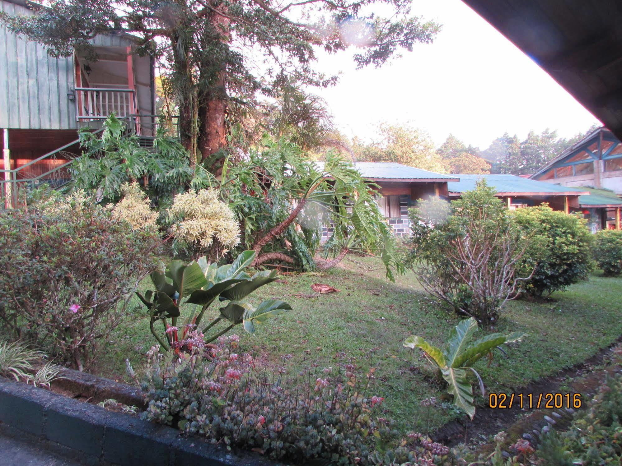 Hostel Villa Verde Monteverde Buitenkant foto